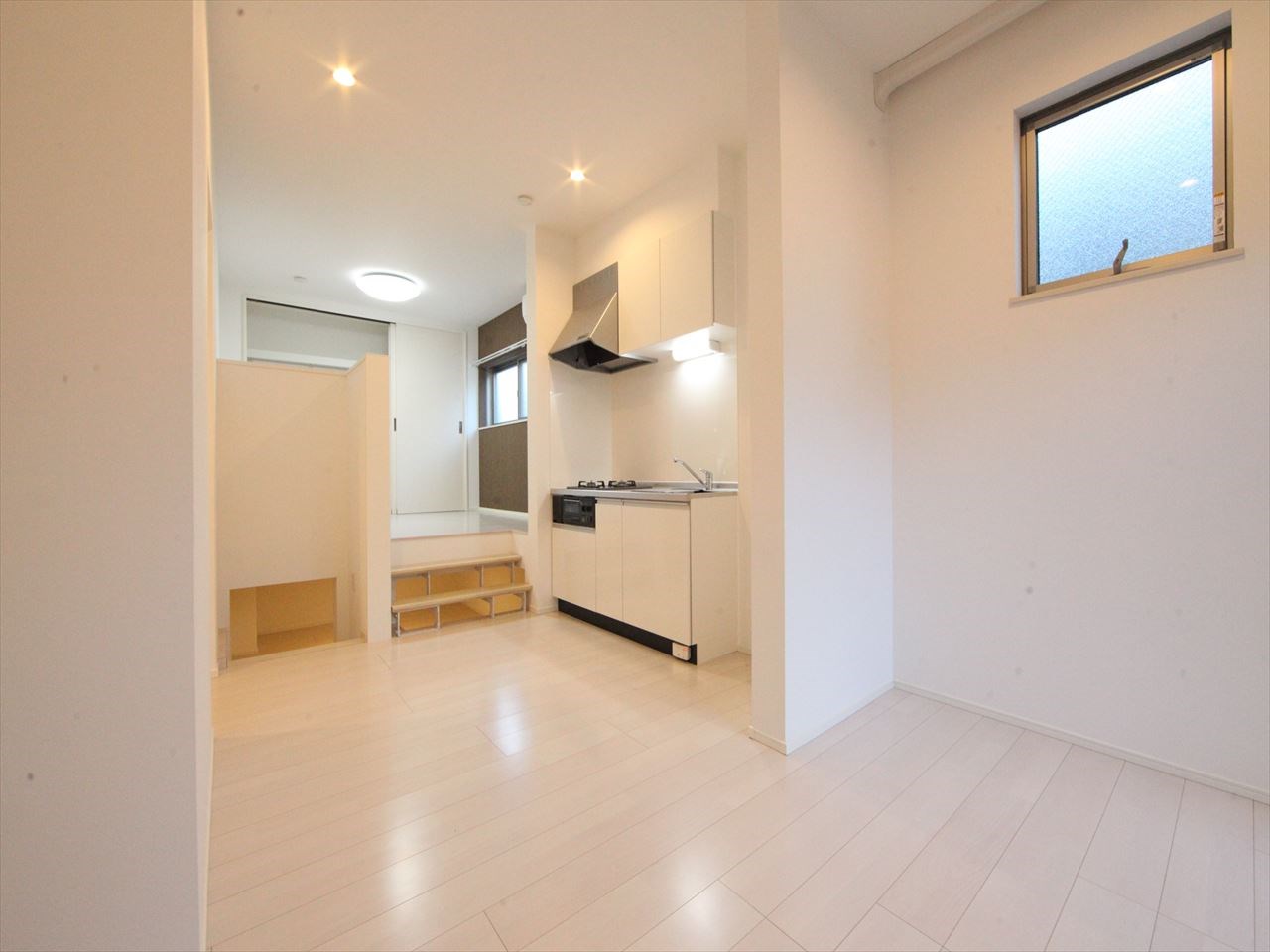 オートロック インターネット無料 同仕様内装写真