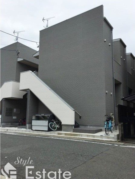 ACE（エース）