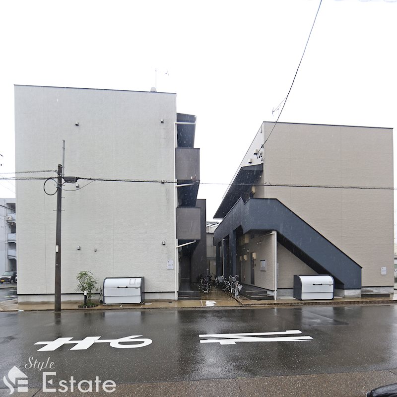 プリマヴェーラ並木