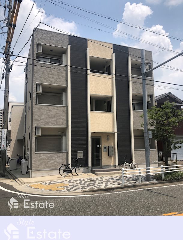 Forward Field 八田