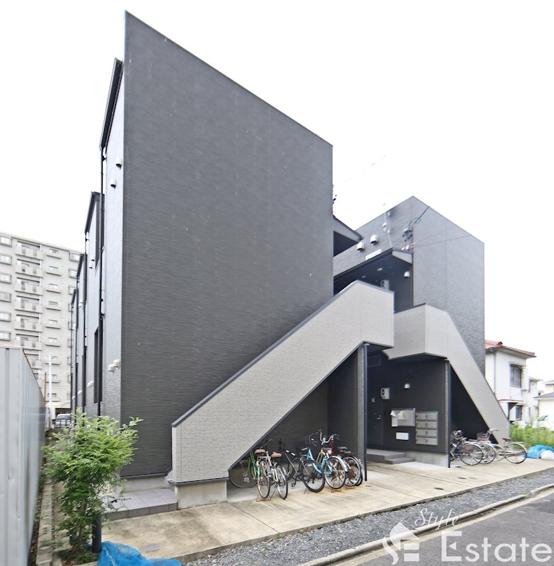 ラ　ヴィータ　フェリーチェ