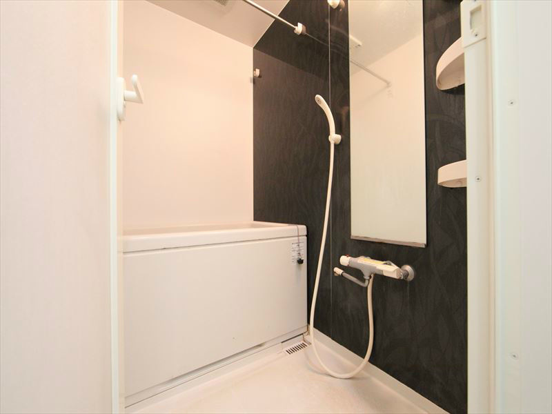 追い焚き&浴室暖房乾燥機能付