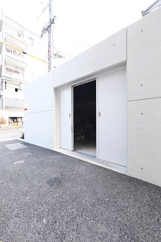敷地内ゴミ置き場