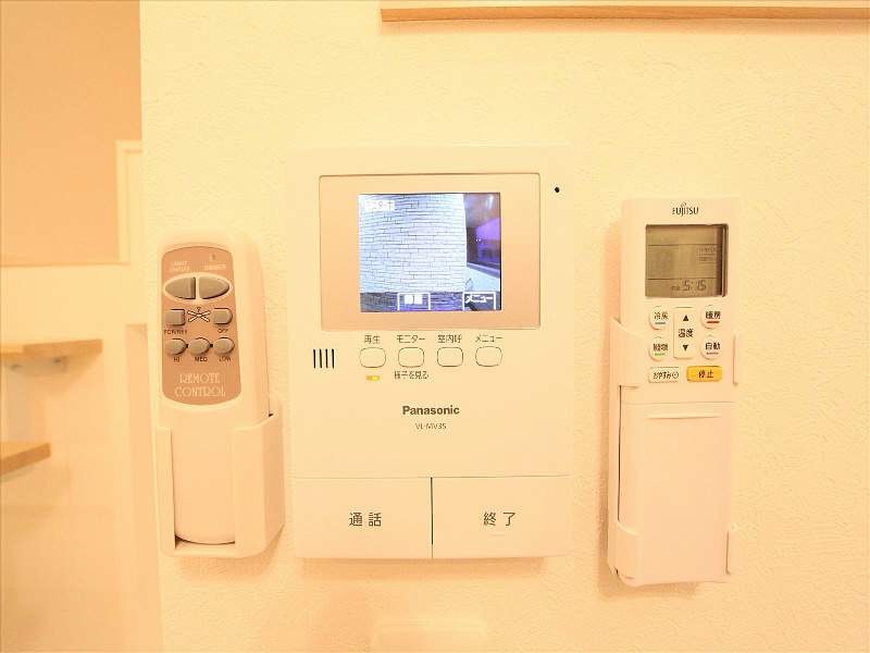 モニター付インターホン