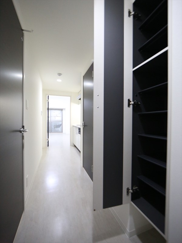 玄関 シューズボックス