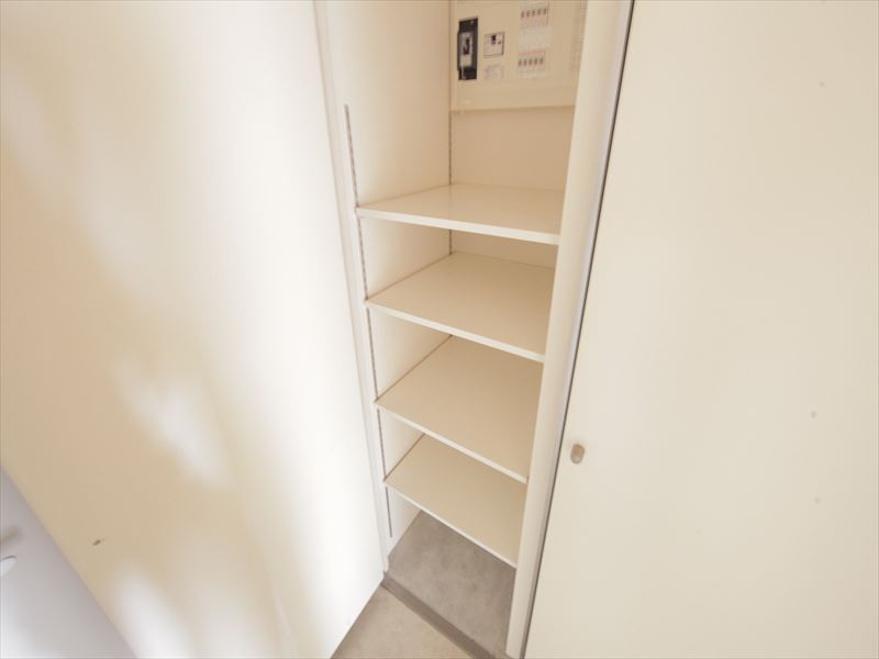 シューズボックス