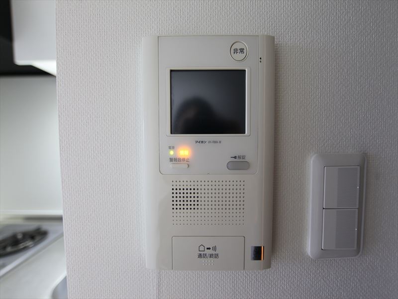 モニター付インターホン