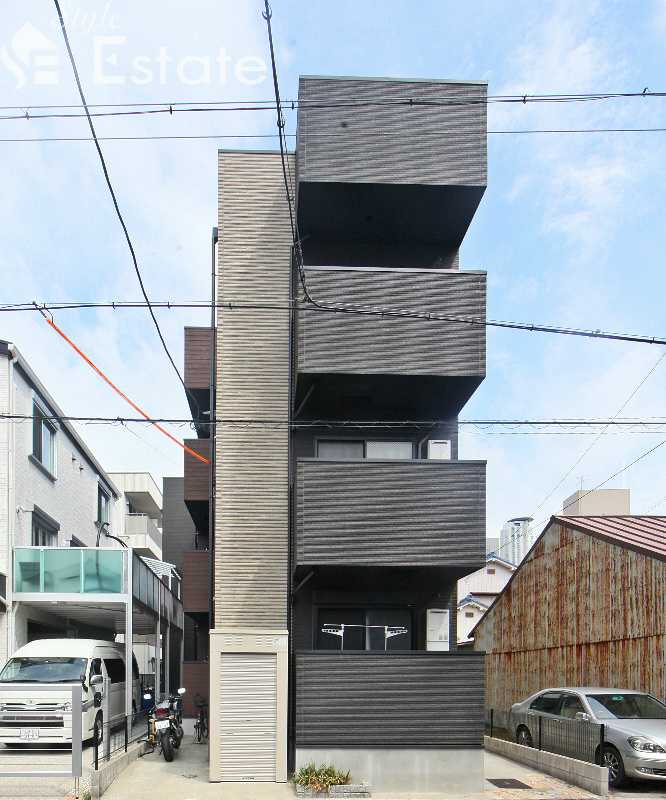 soi saam noritake　（ソイサームノリタケ）