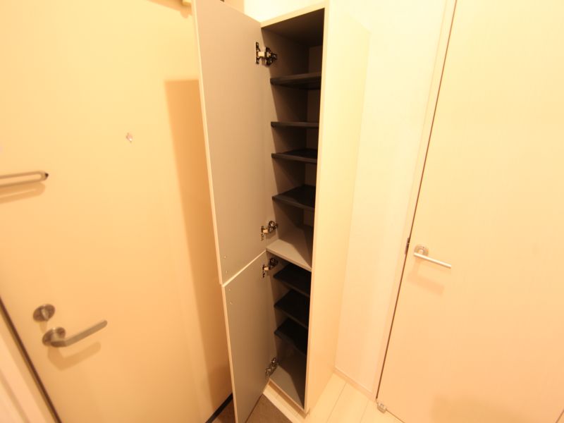 シューズボックス