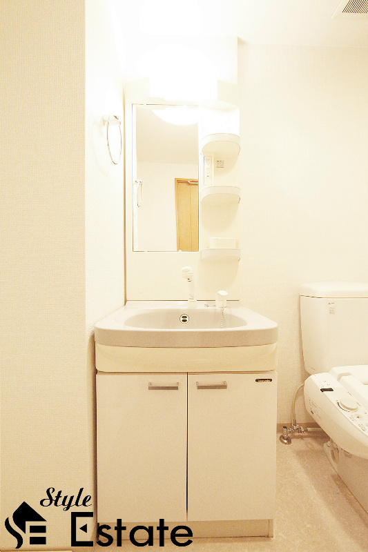 洗面脱衣所 独立洗面台 シャンプードレッサー 室内洗濯機置場