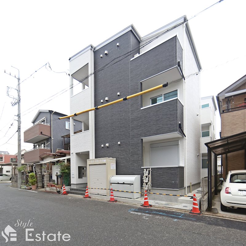 CRASTINE烏森町8丁目