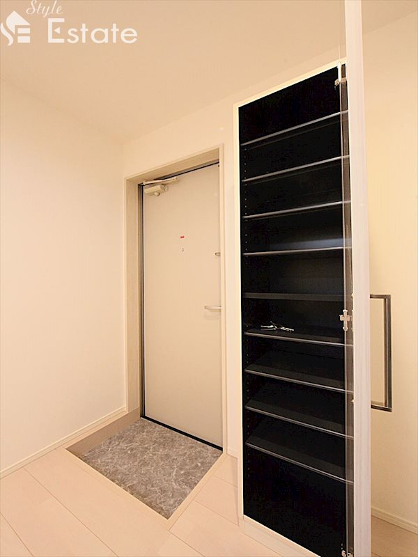 シューズボックス