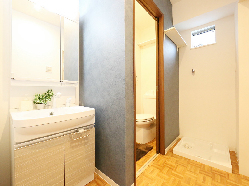 独立洗面台 脱衣所