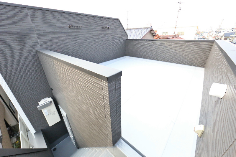 ルーフバルコニー