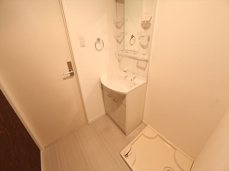 脱衣所 独立洗面台付(シャンプードレッサー付)