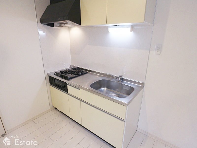 システムキッチン(2口ガスコンロ・グリル付)モデルルーム