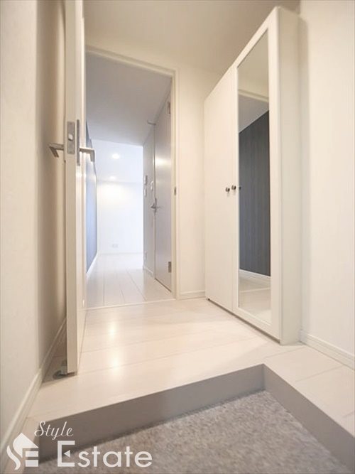 玄関 シューズボックス