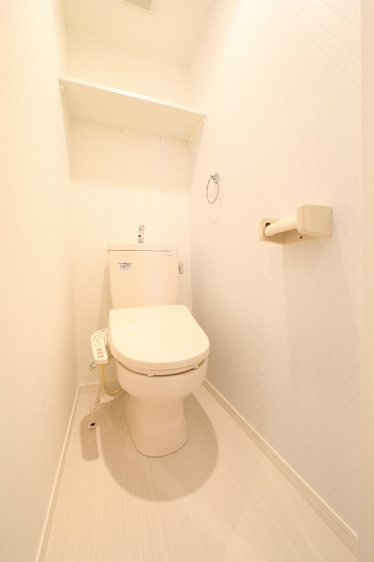 トイレ 温水洗浄便座