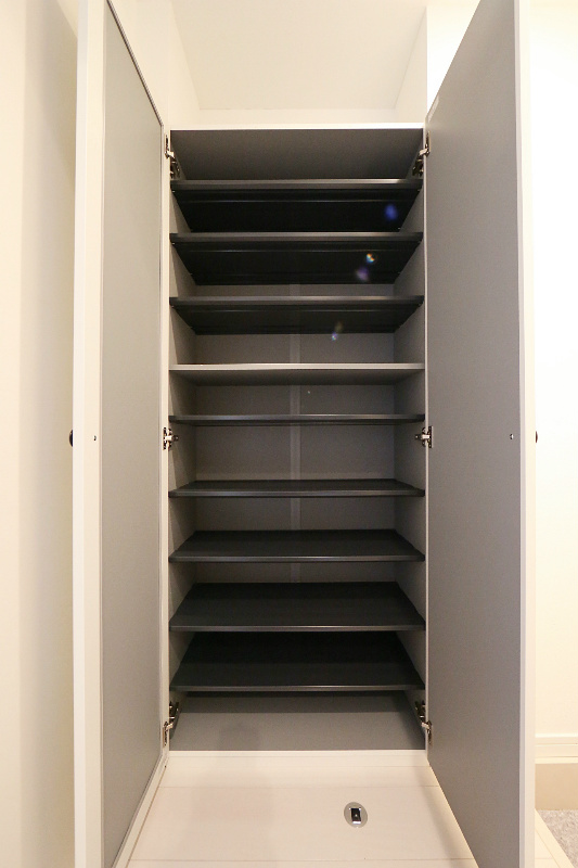 シューズボックス