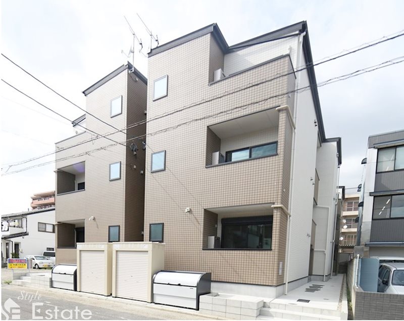 ROBOT HOUSE 守山B棟