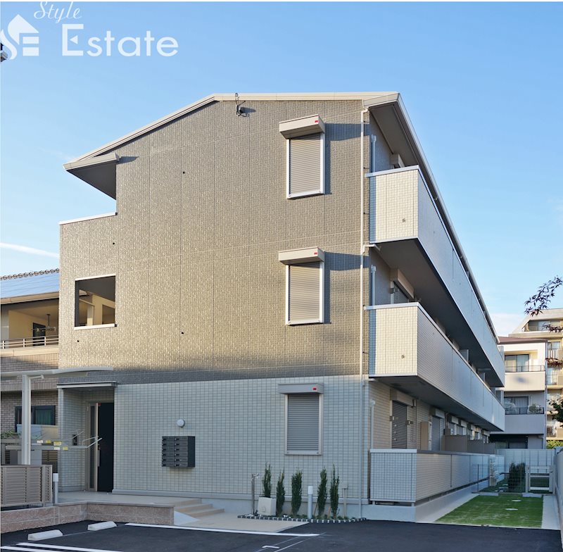 コンフォール吹上