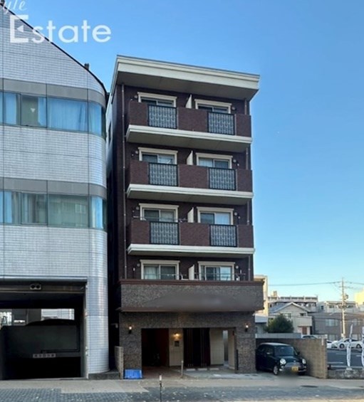 コスモナーレ一社