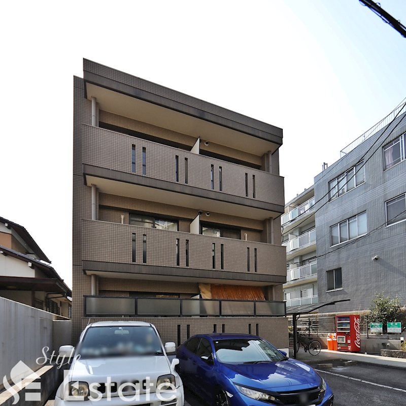 アゼリアコート名東