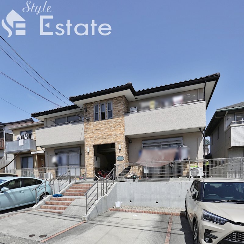 ユリ・コート亀の井