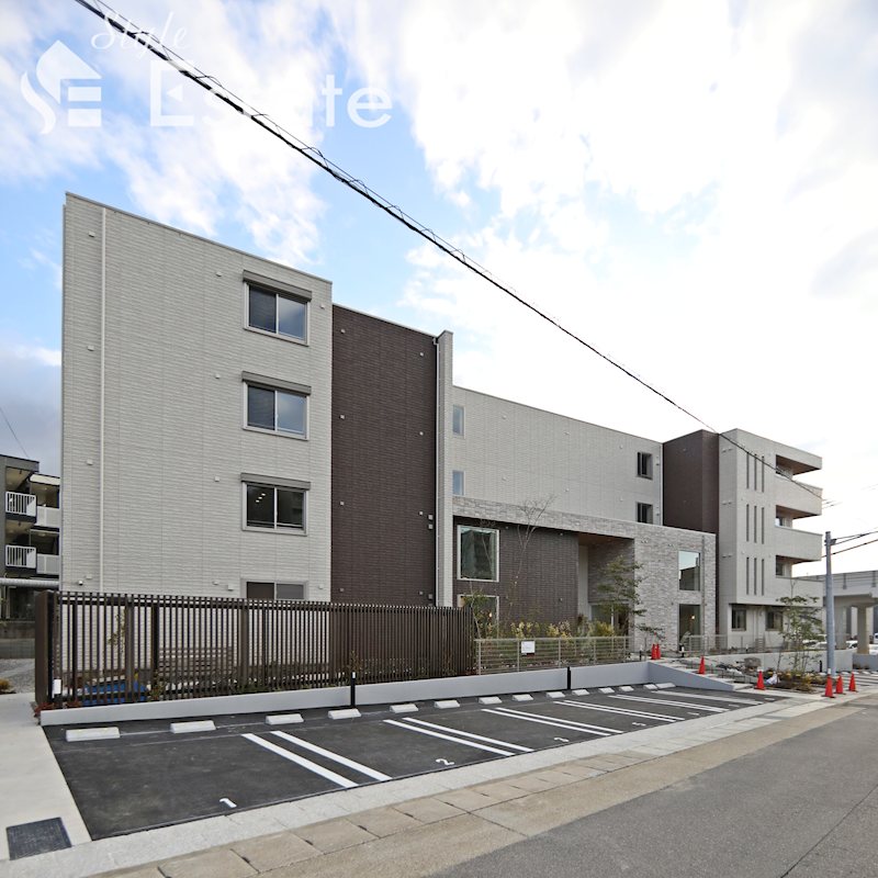 ウィステリア・ステージ真栄