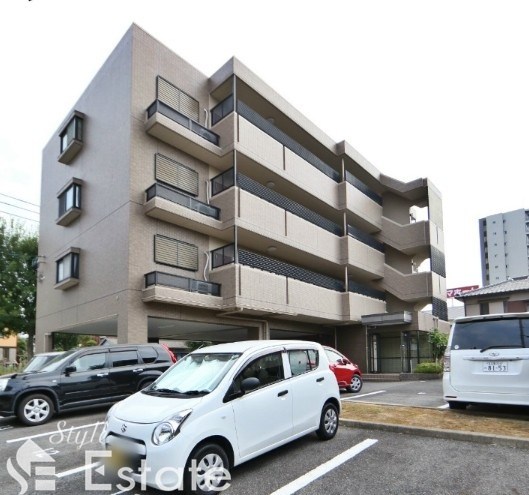 レージュ原