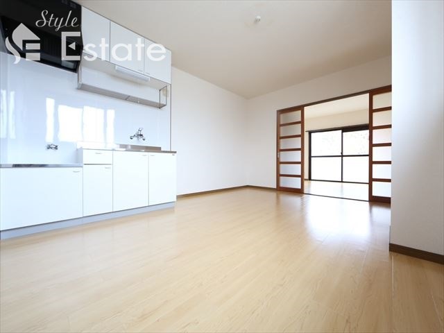 リビングダイニング