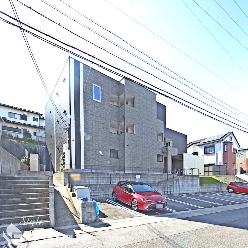 ブローバルコート新宿