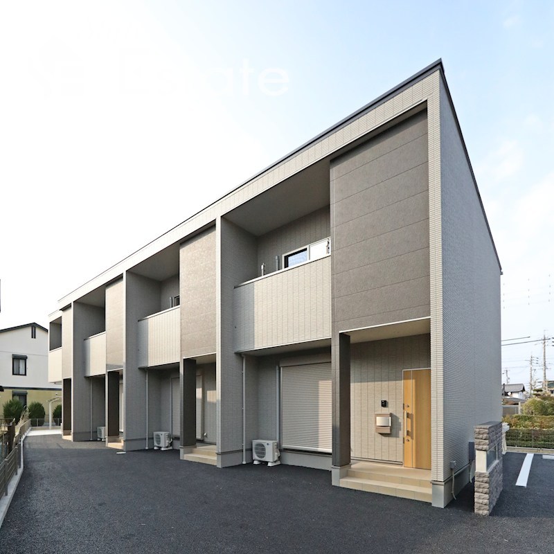 アプリーレ先達