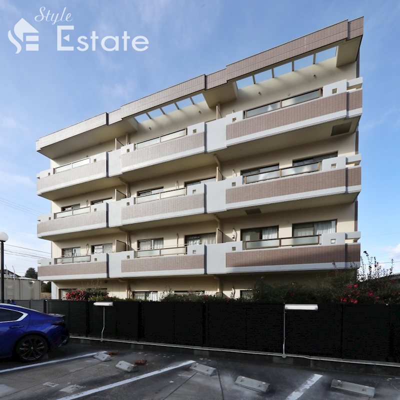 ウィステリアパレス