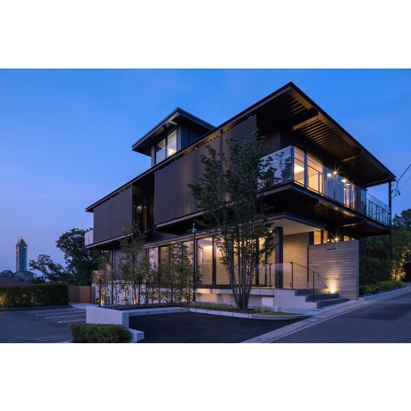 コントレールヒル