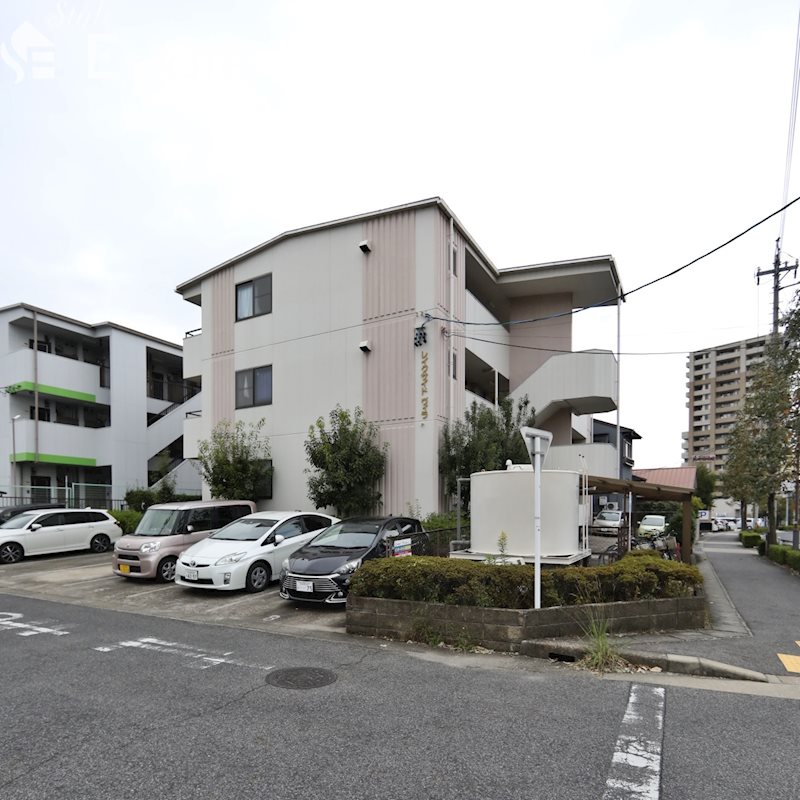 レイクサイドヴィラ