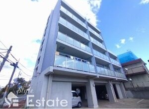 ノイエスレーベン本郷