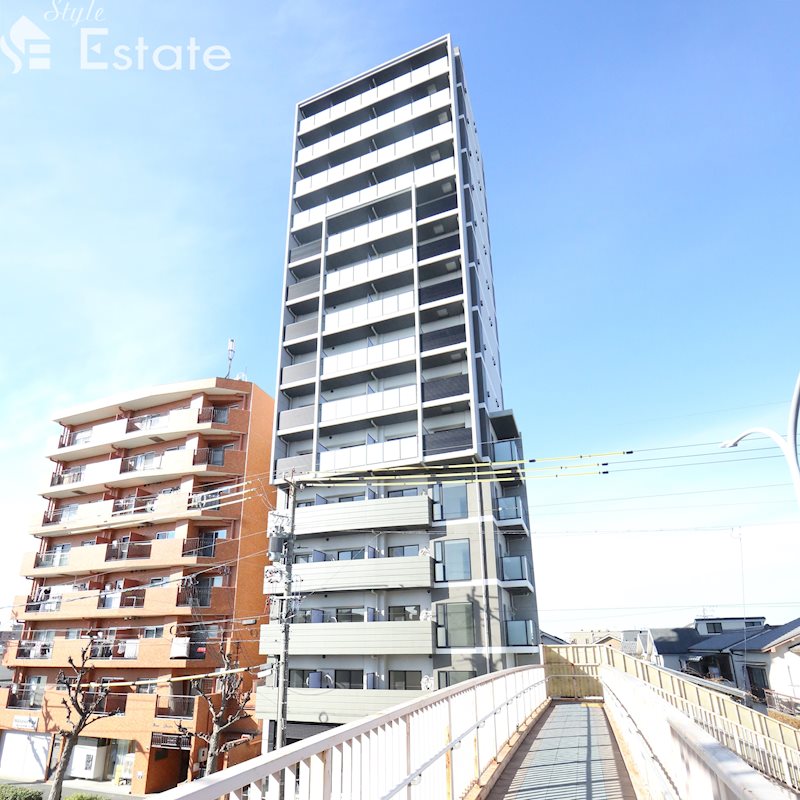 リシュドール川名駅