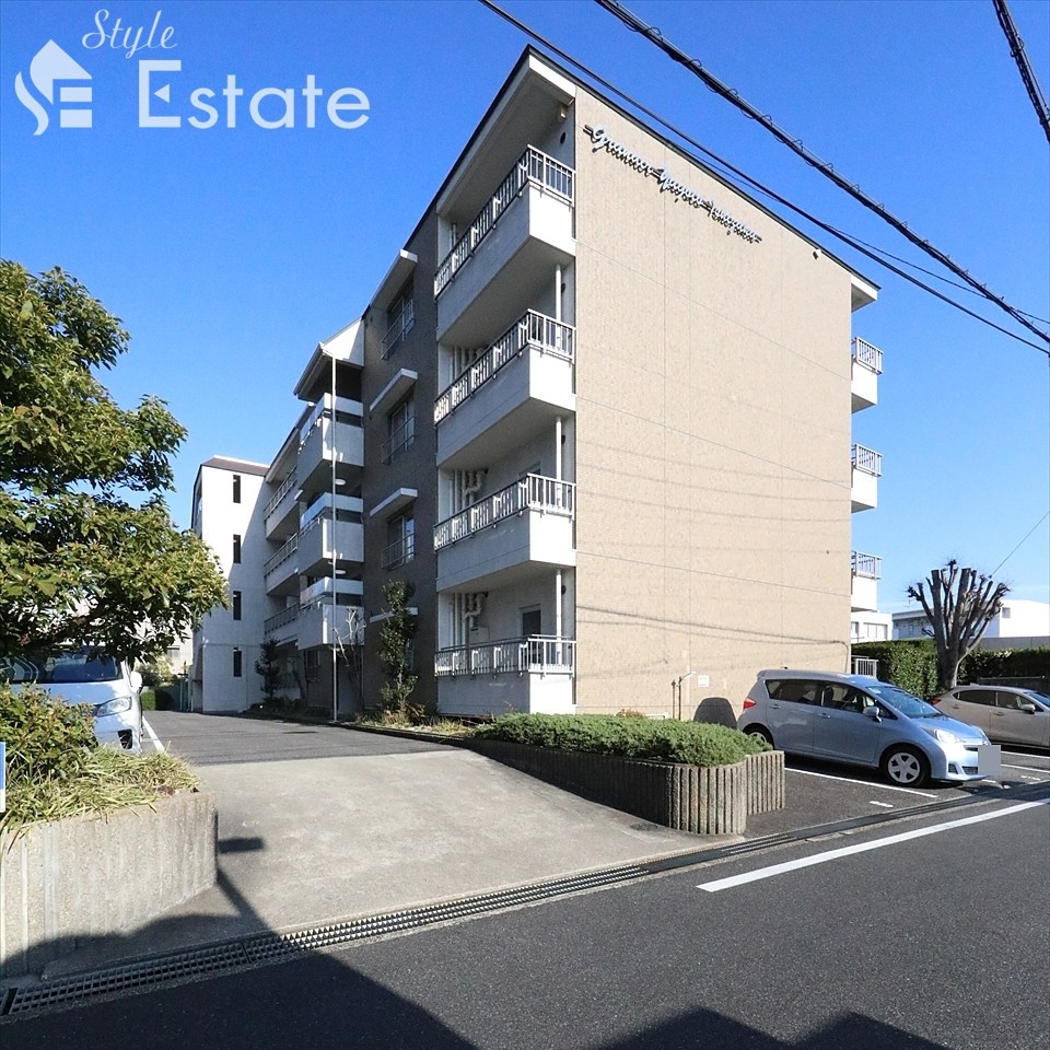 グランディール八事石坂