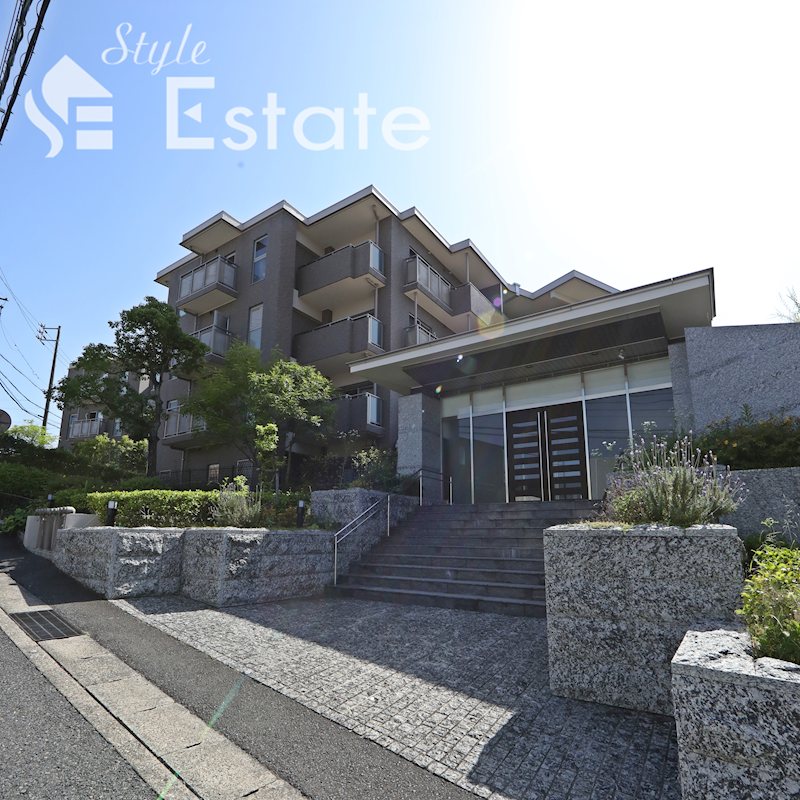アイユー八事