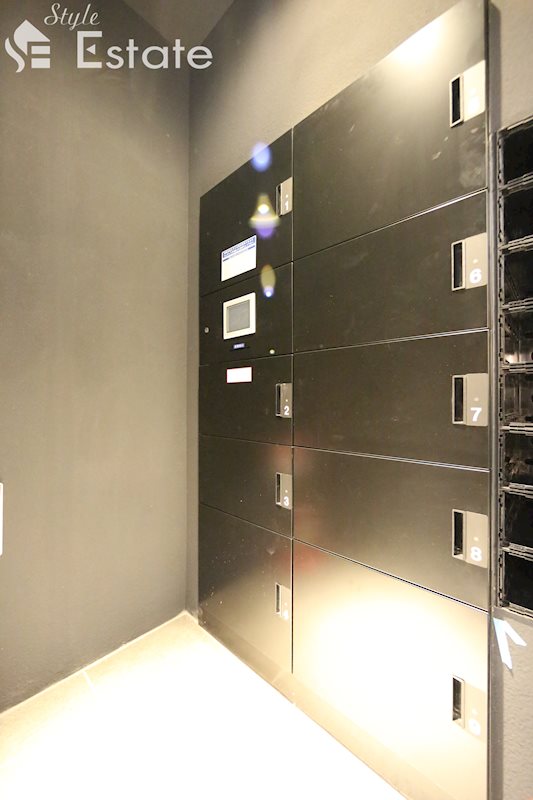宅配ボックス