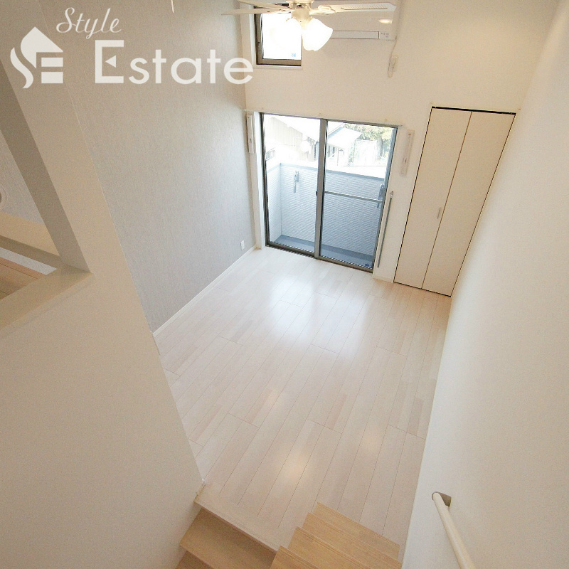 La Iris (ラアイリス)