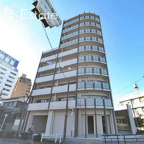 ファミール熱田