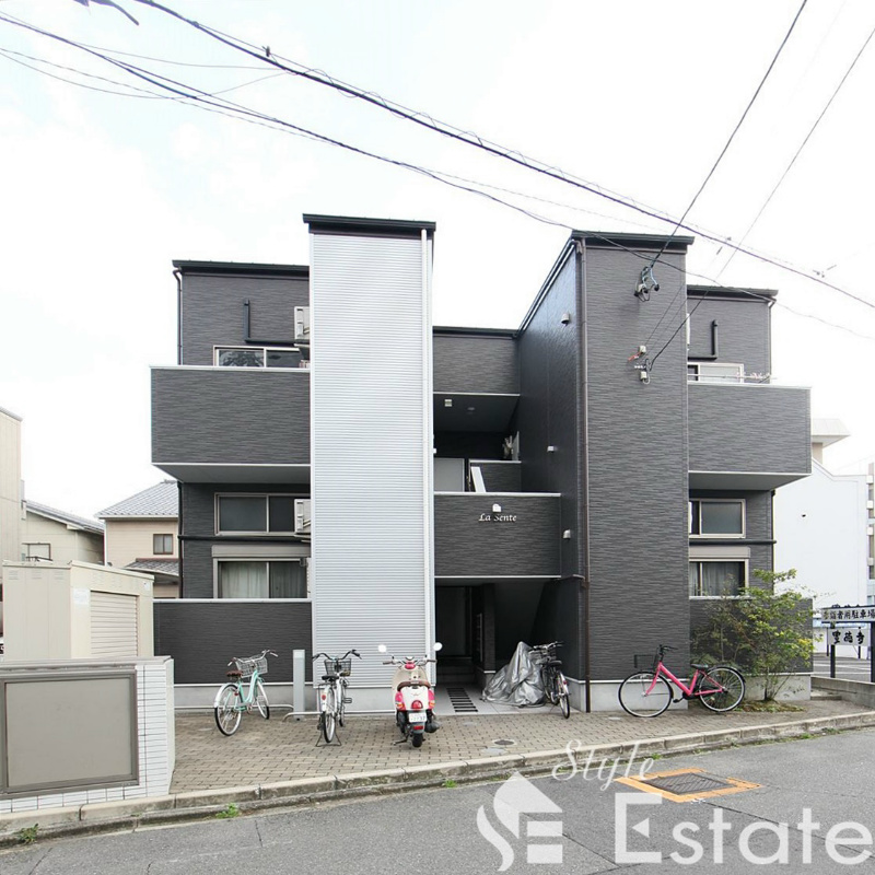 ラシェンテ（ラシェンテ）