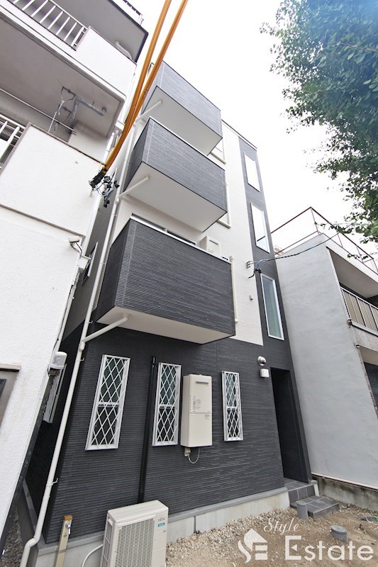 ピアチェーレ名駅