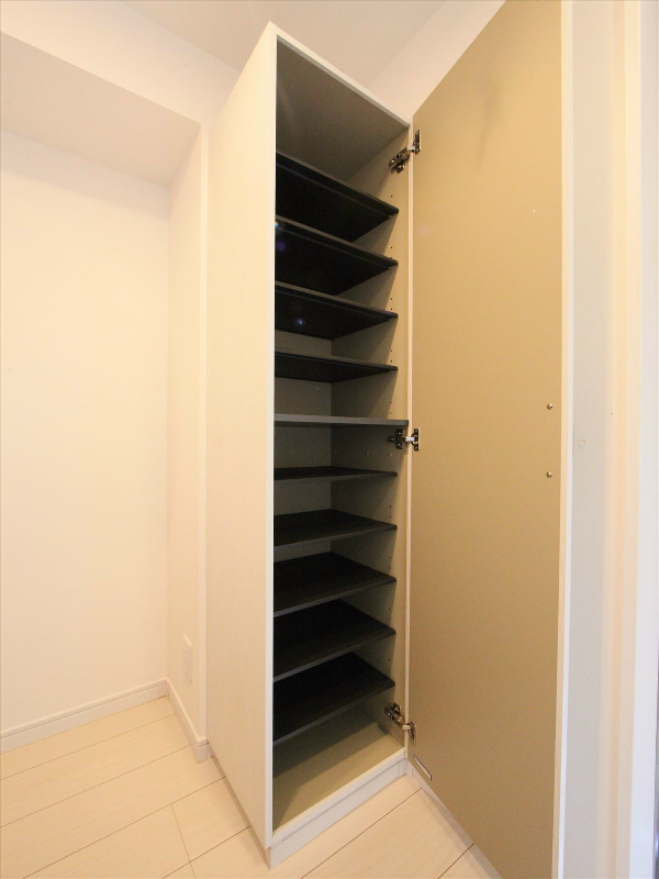 類似物件玄関★シューズボックス付