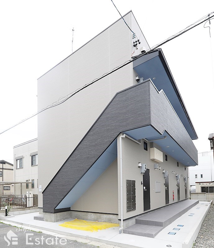 エクレール春日井