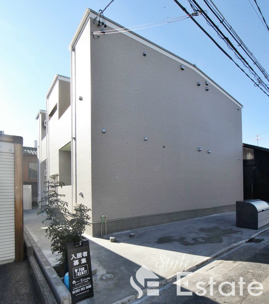 ローレル　フォレスタ　本陣