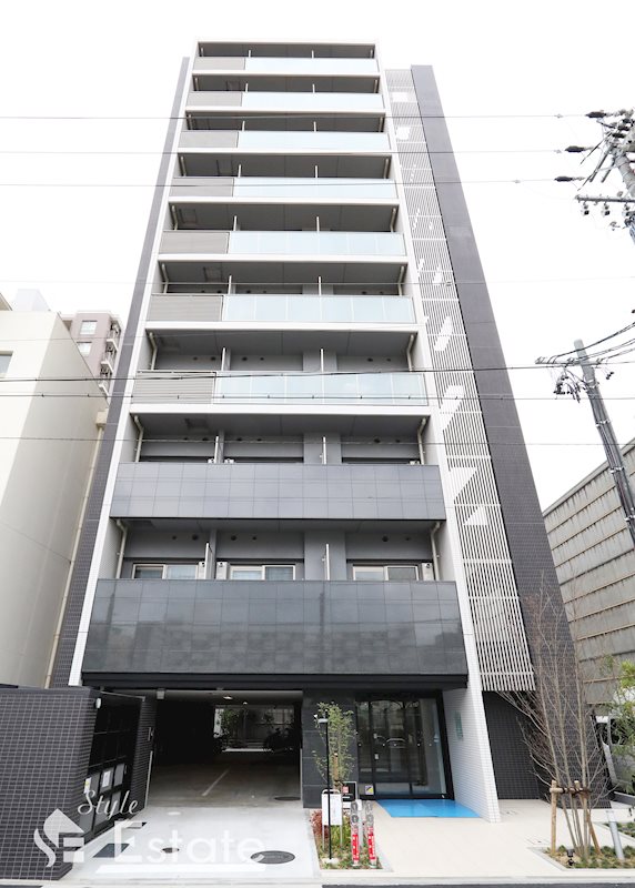 アデグランツ上前津