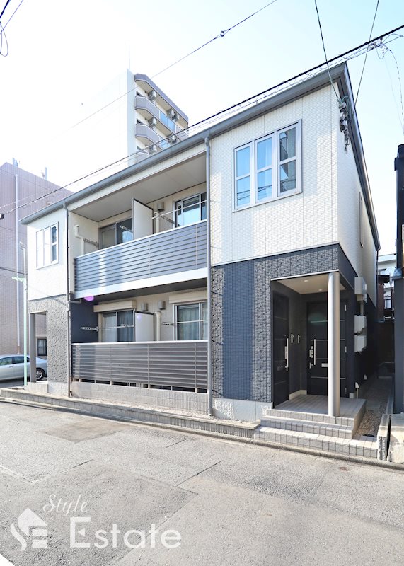 アイリスコート